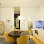 Janelas De Sao Bento By Hosts
