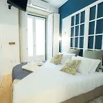 Apartment Janelas De Sao Bento By Hosts Porto